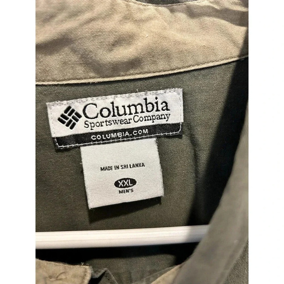 Columbia Sportswear Logo Button-Down Shirt‎ Size 2XL Green Cotton Hiking Fishing - Picture 3 of 9